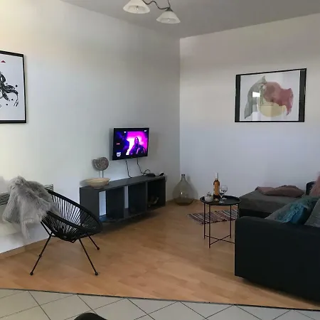 Picasso Apartman