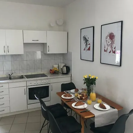 Picasso Apartman *